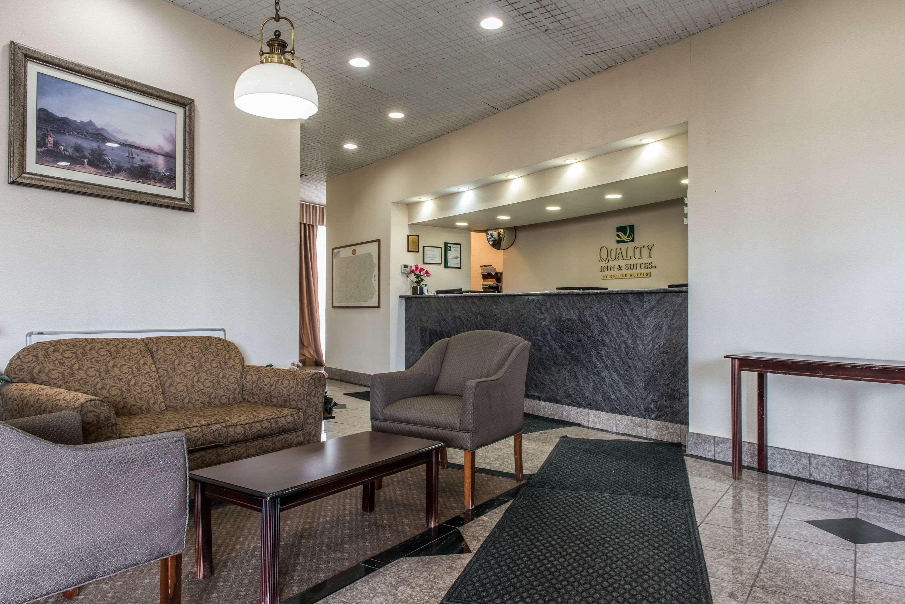 Quality Inn & Suites Fairview  Exteriér fotografie