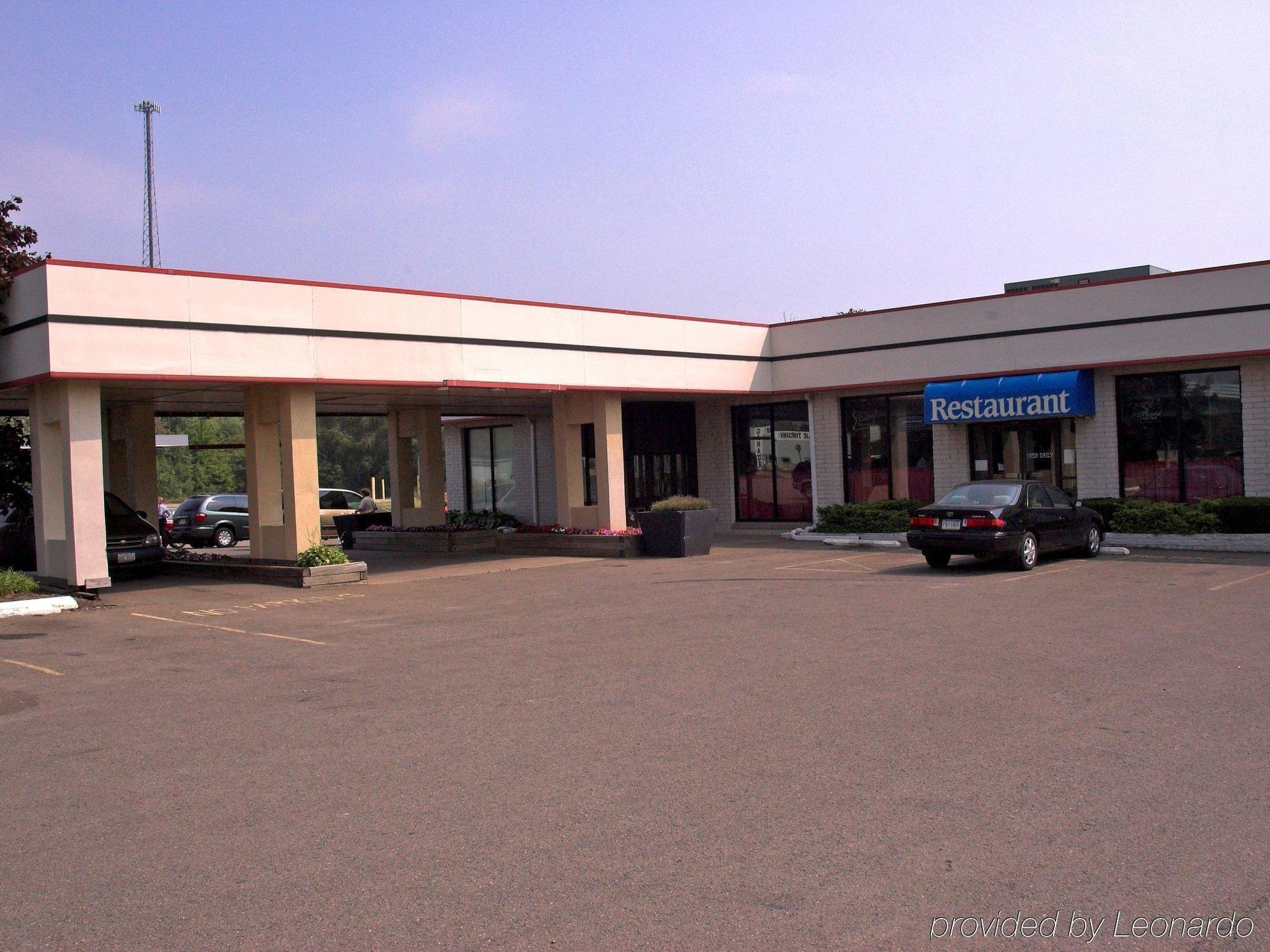 Quality Inn & Suites Fairview  Exteriér fotografie